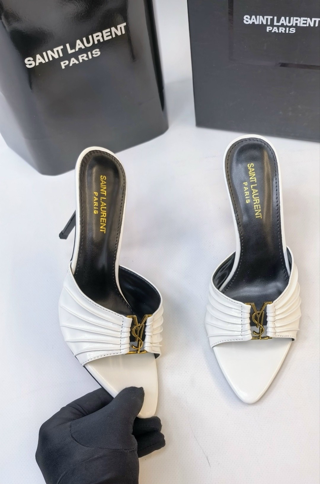 босоножки yves saint laurent,босоножки saint laurent,туфли yves saint laurent,saint laurent туфли,saint laurent shoes