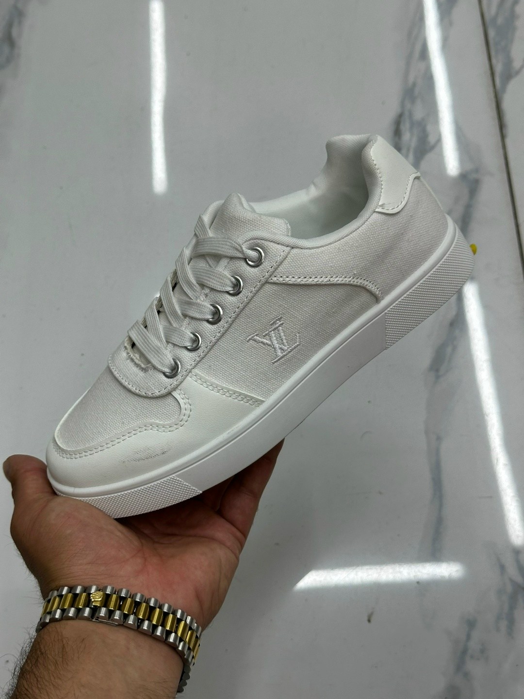 ,кроссовки louis vuitton,луи виттон кеды женские,кроссовки мужские женские,кроссовка мужской