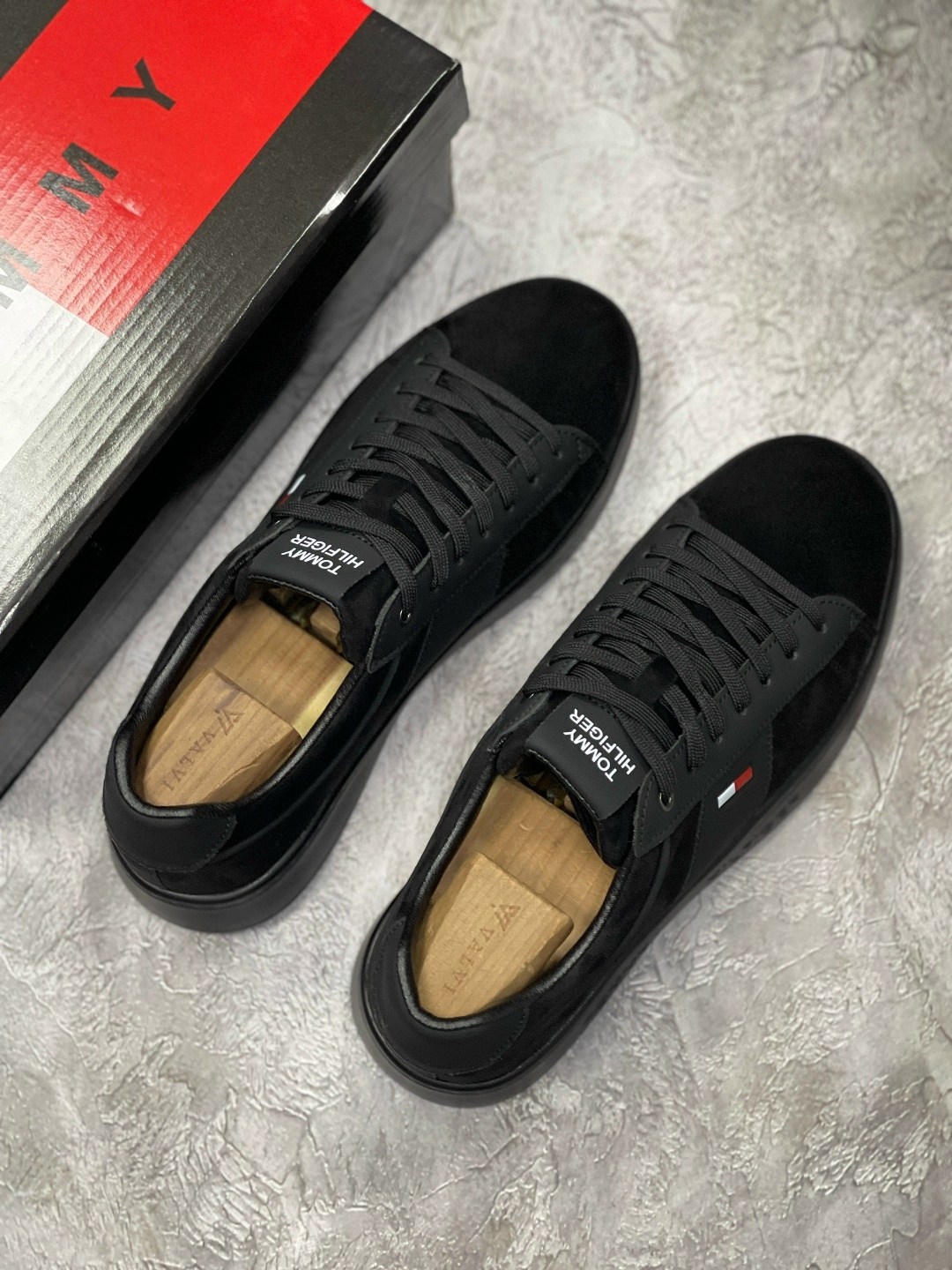 мужские кеды tommy hilfiger,tommy hilfiger кроссовки мужские черные,мужские кроссовки tommy hilfiger,кожаные кроссовки tommy hilfiger,мужские кожаные кроссовки tommy hilfiger