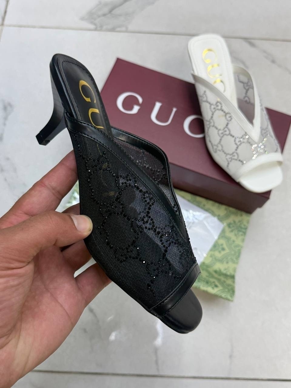 ,босоножки gucci,сандалии gucci,шлепанцы gucci,босоножки на высоком