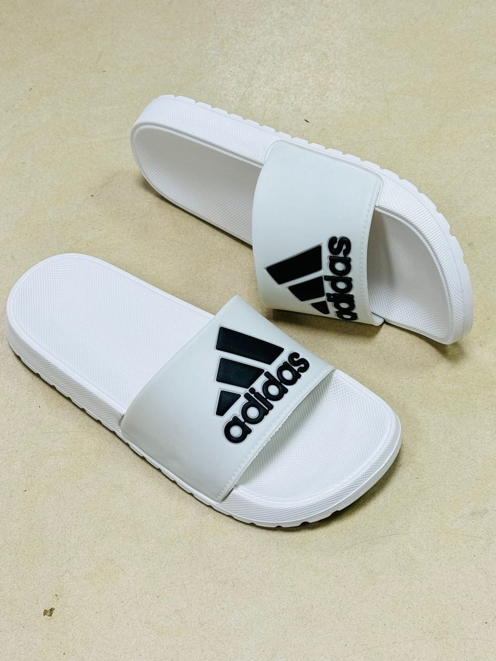 шлепанцы adidas,шлепанцы адидас красные,adidas adilette comfort slides,шлепанцы adilette comfort gy1947 adidas красный 39 eu,шлепки adidas мужские