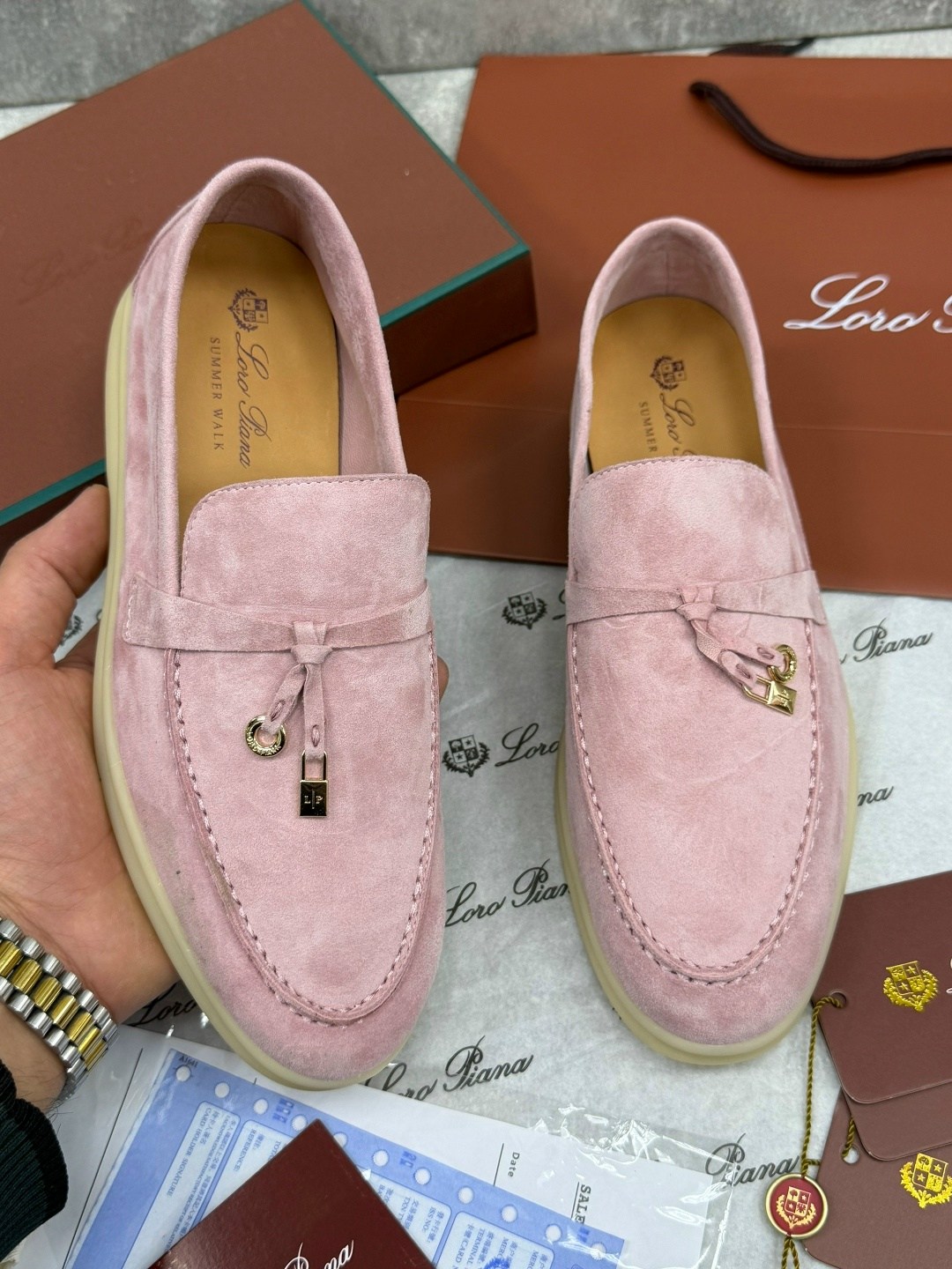 ,лоферы женские loro piana,лоферы замшевые loro piana,лоферы loro piana,лоферы замшевые