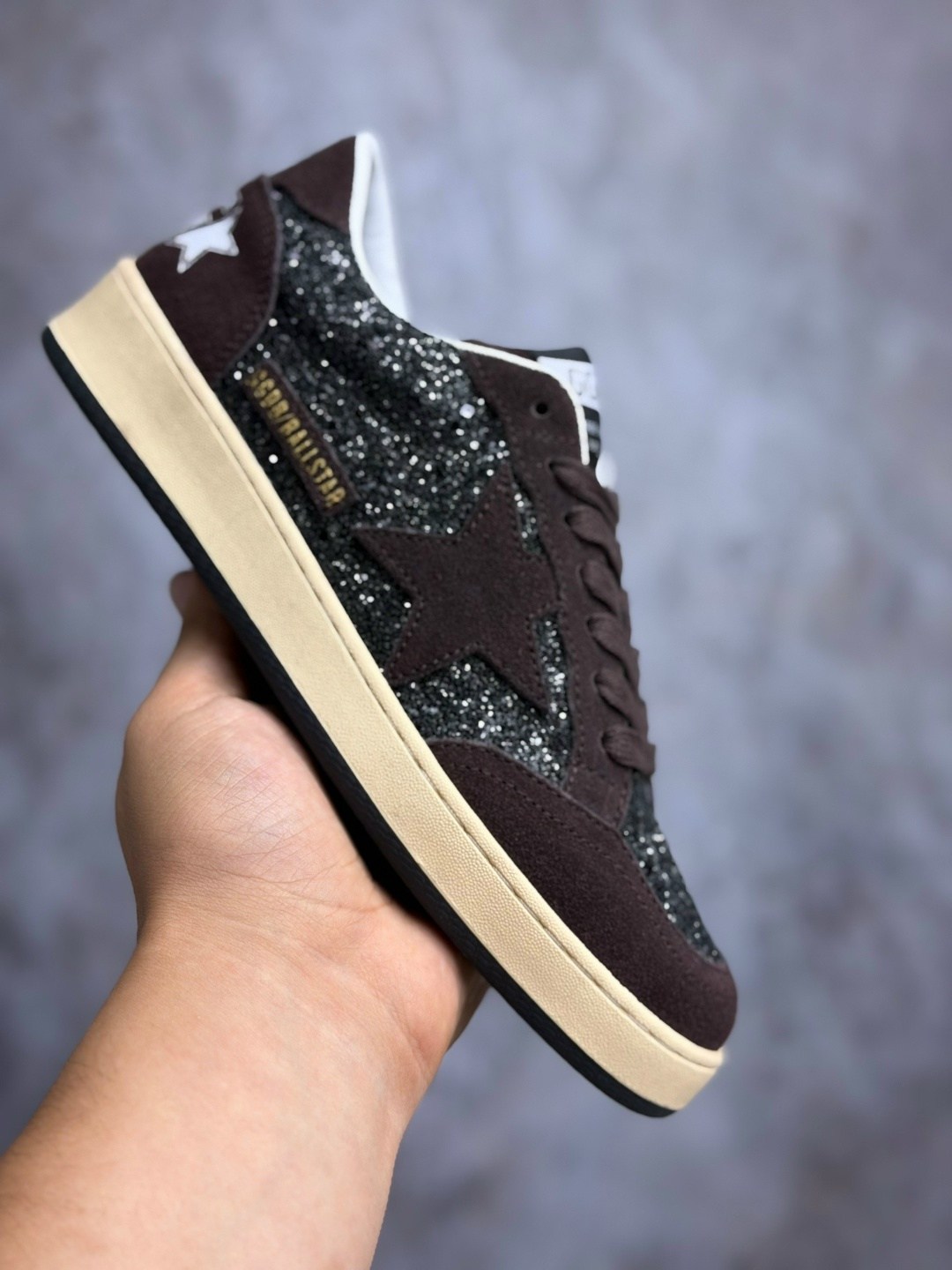 golden goose кроссовки,кроссовки golden goose ball star,коричневые кроссовки ball star golden goose anthracite silver,,кеды golden goose