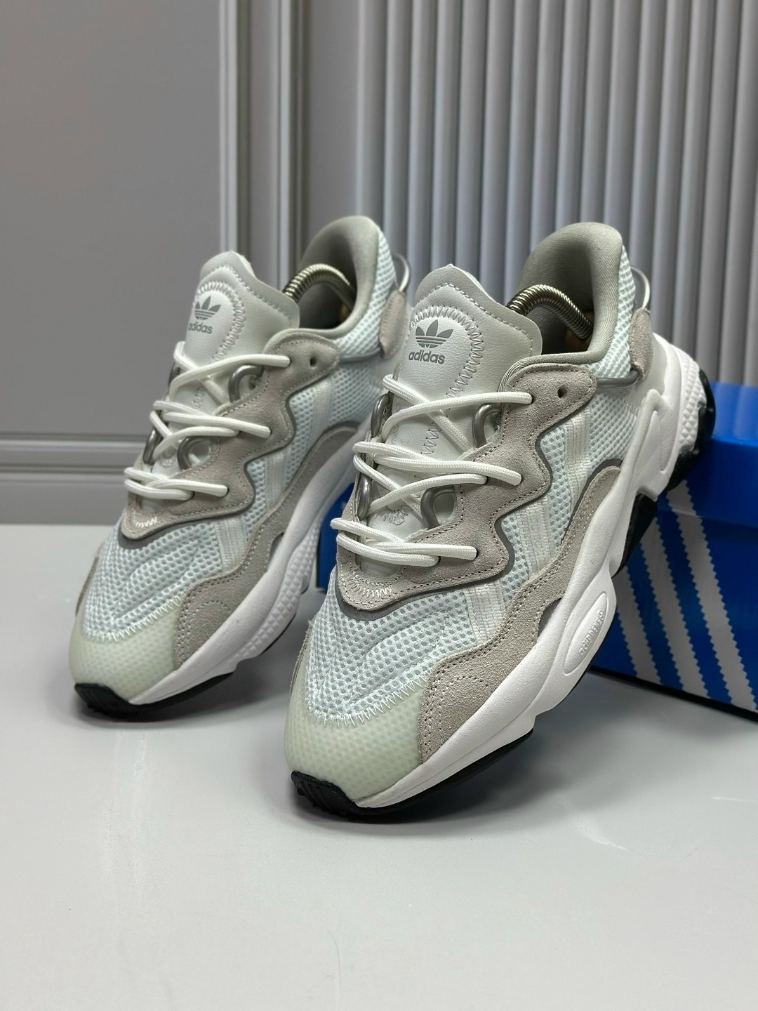 кроссовки adidas ozweego,кроссовки ozweego originals adidas,кроссовки мужские adidas originals ozweego,adidas originals ozweego,кроссовки женские adidas ozweego