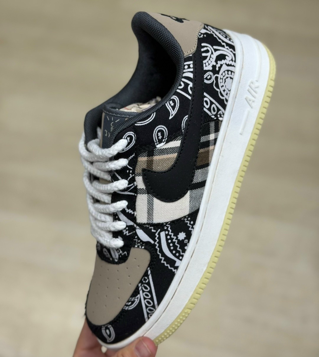 кроссовки nike sb dunk low,кроссовки nike,кроссовки nike dunk,кроссовки nike sb dunk low x travis scott,кроссовки