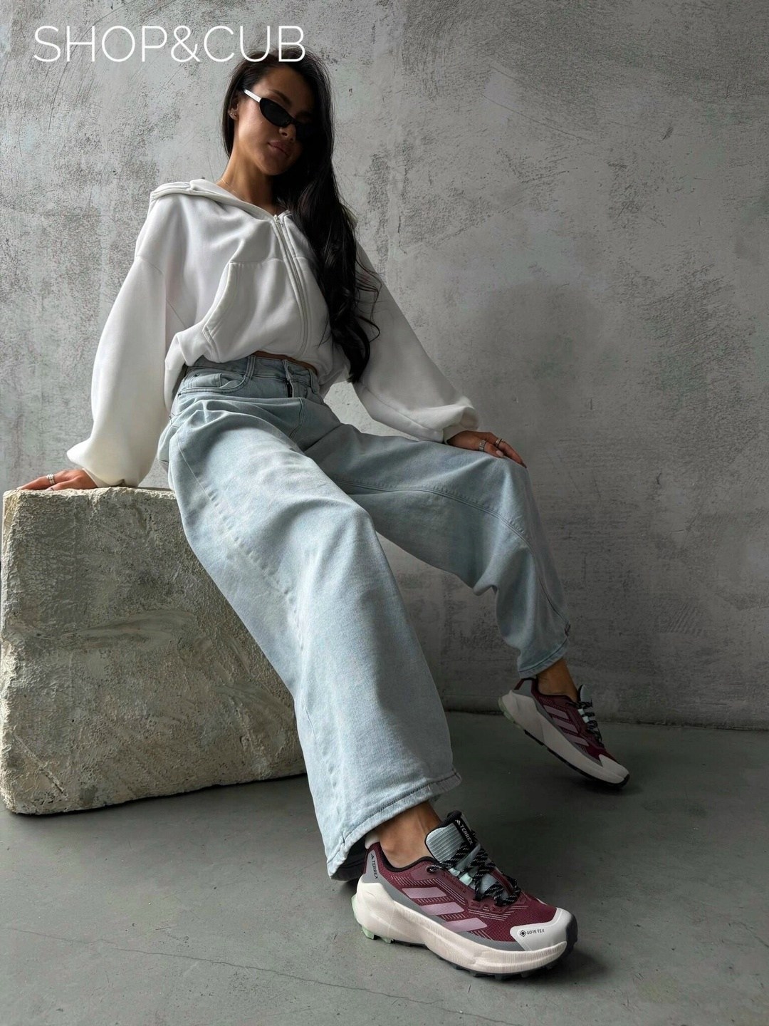 кроссовки,кроссовки женскиe,женские кроссовки adidas ozweego,удобные кроссовки,кроссовки тренд