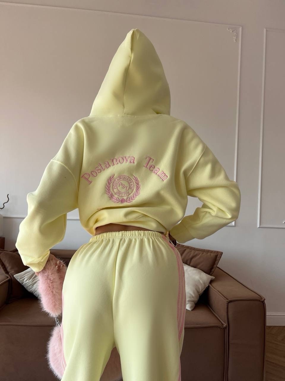 женский спортивный костюм,спортивные костюмы,спортивные костюмы двойка,спортивный костюм стильный,костюм женский
