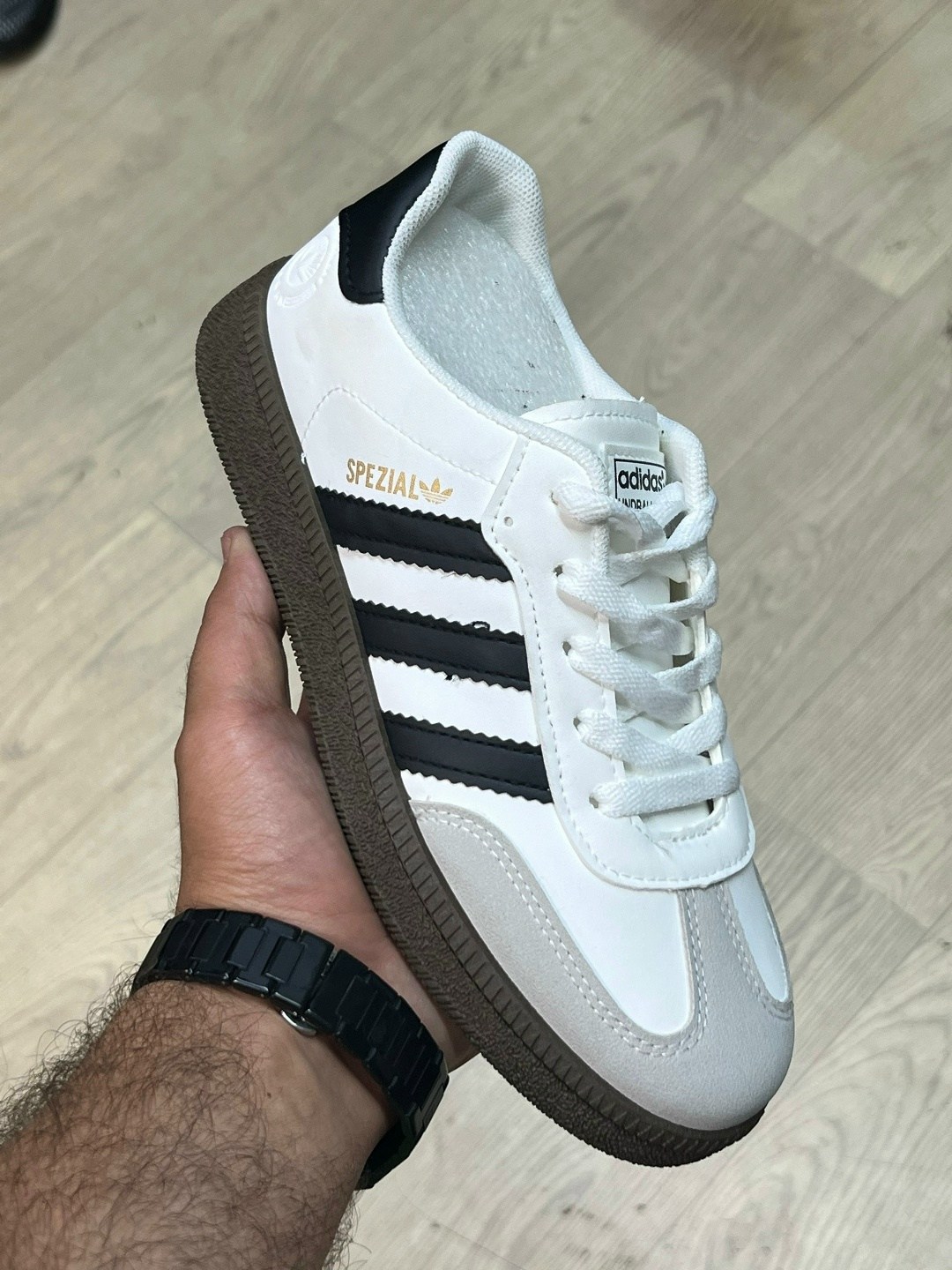 кроссовки adidas,кроссовки adidas spezial,кроссовки мужские adidas,кроссовки adidas samba,