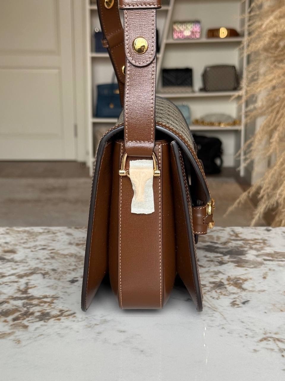 женская сумка gucci,gucci сумка,gucci сумка ведро на плечо,сумка женская gucci horsebit 1955 shoulder bag,сумка gucci horsebit 1955