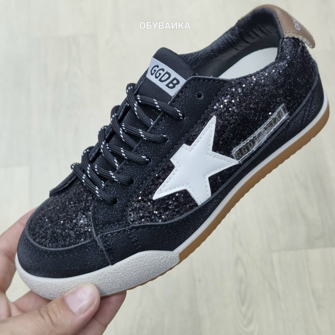 ,кроссовки golden goose,кеды golden goose,стильные кеды, женская