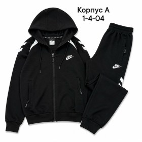 Костюм