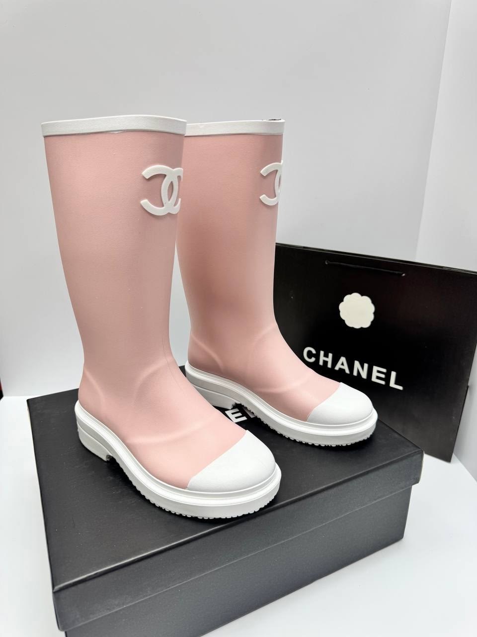 резиновые сапоги chanel,сапоги chanel,резиновые сапоги шанель,сапоги шанель,женские резиновые сапоги chanel