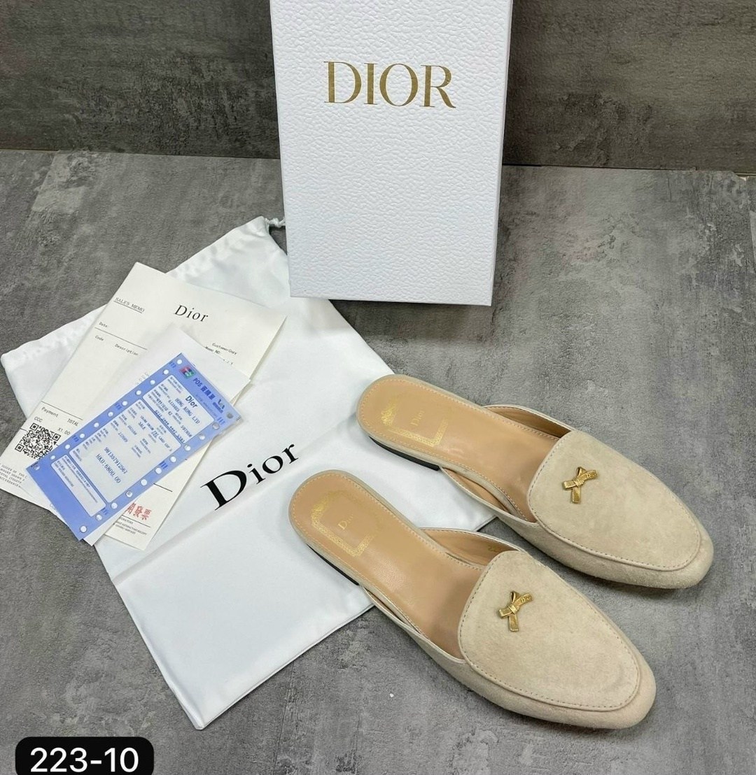 женские замшевые мюли loro piana бежевые,мюли loro piana,лоферы loro piana,,женские лоферы loro piana