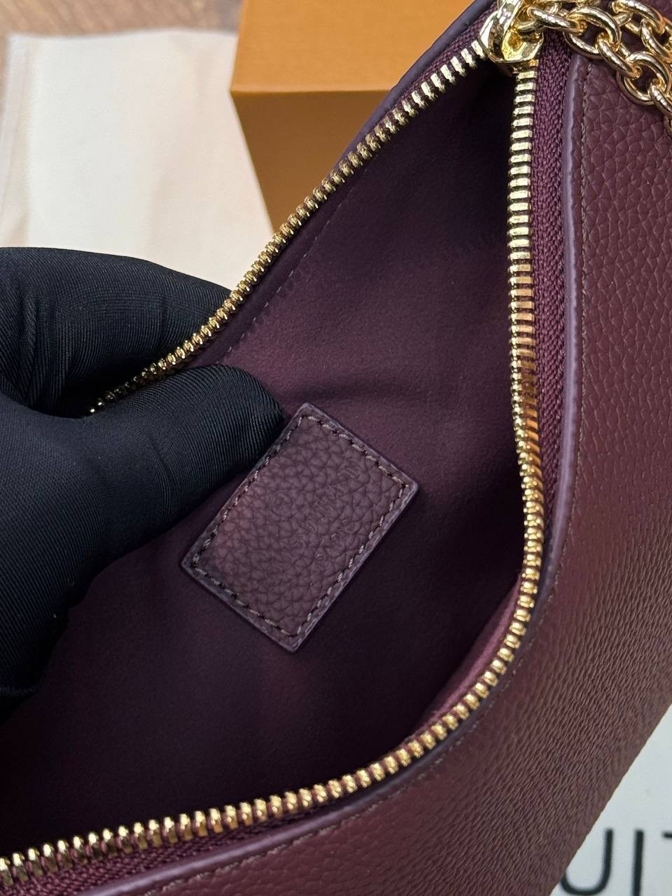 louis vuitton сумка на плечо,louis vuitton сумка,сумка женская louis vuitton,louis vuitton сумка багет,сумка через плечо louis vuitton