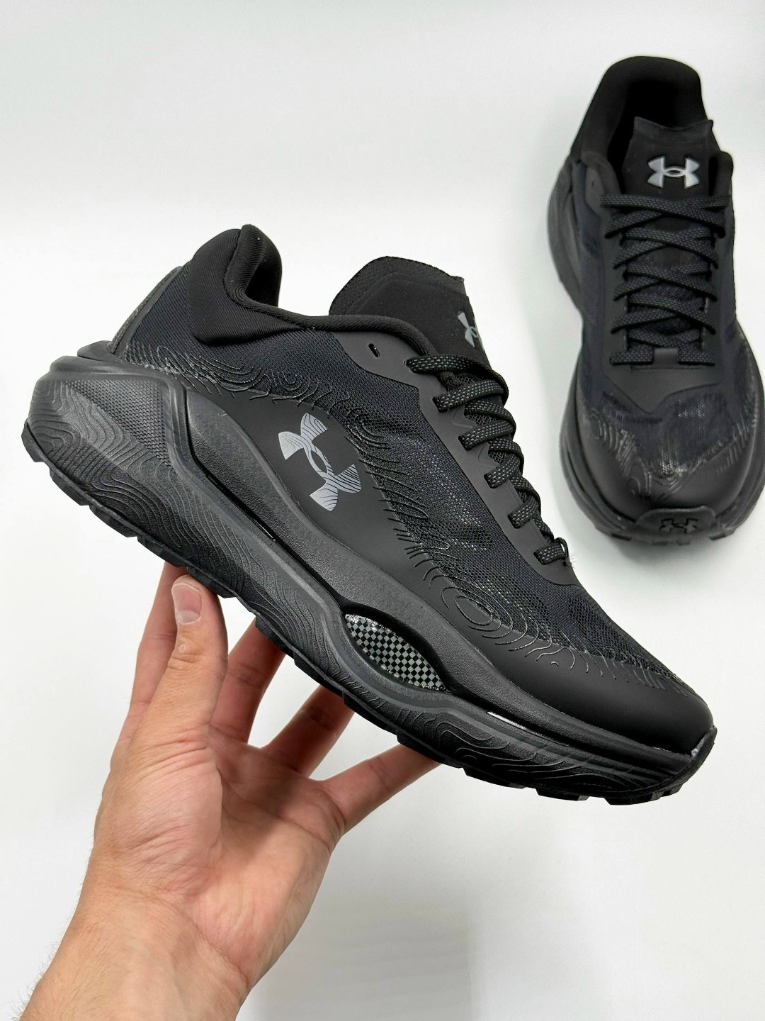 мужские кроссовки under armour charged escape 4,мужские кроссовки under armour charged assert 10,кроссовки under armour,кроссовки under armour charged escape 4 black,кроссовки under armour charged rog