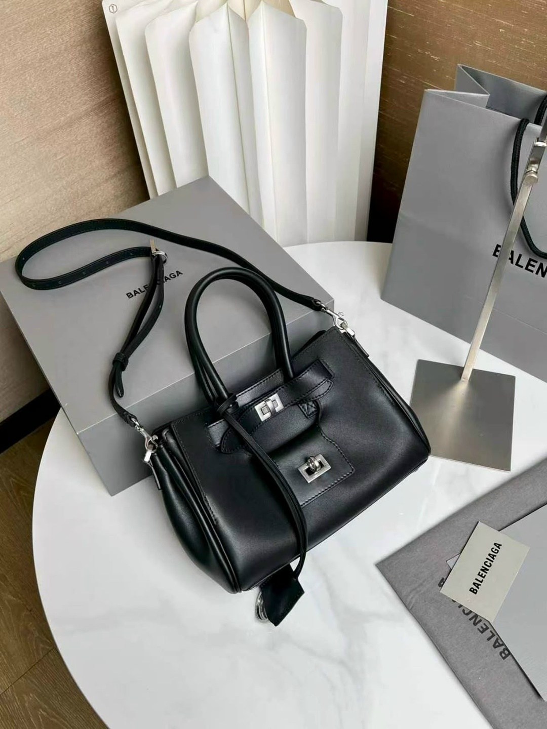 сумка balenciaga,сумка женская balenciaga,сумка женская,сумка,модная сумка