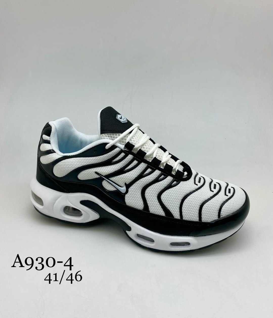 кроссовки nike air max "tn plus",nike tn air max plus black,мужские кроссовки,кроссовки,nike air max plus tn