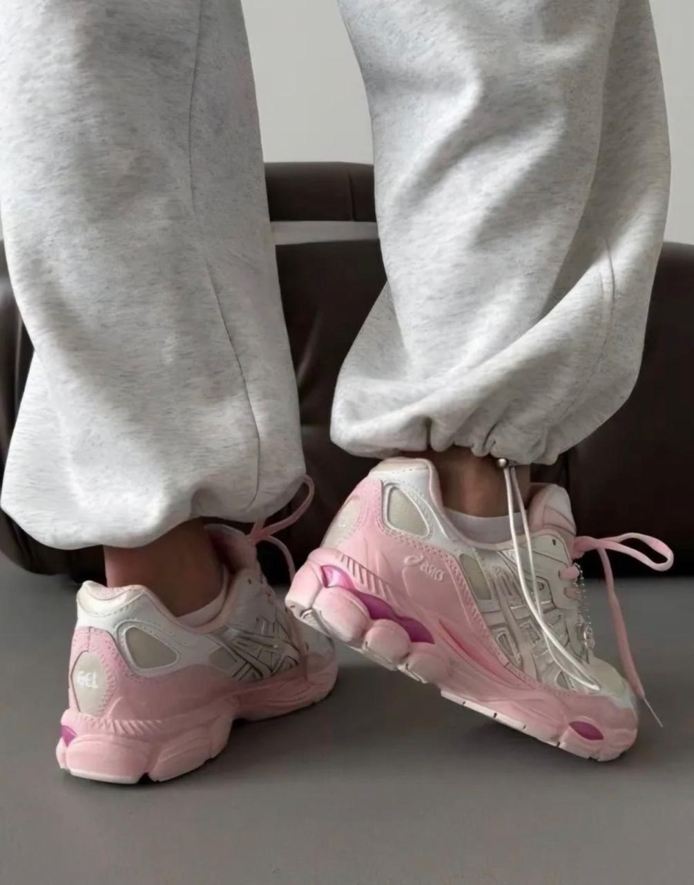кроссовки женские asics,женские кроссовки,модные женские кроссовки,кроссовки женские розовые,кроссовки asics gel nyc