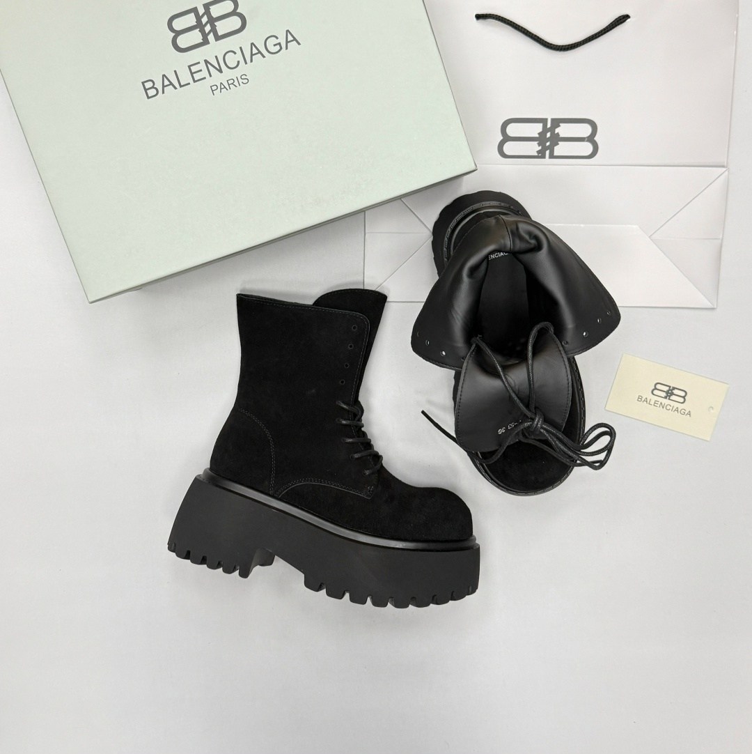 ботинки balenciaga,balenciaga женские кожаные ботинки balenciaga чёрного цвета,,ботинки баленсиага,balenciaga женские кожаные ботинки чёрного цвета