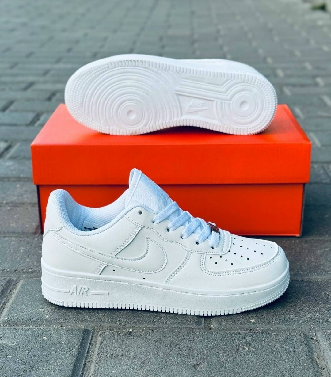 кроссовки nike air force 1 форсы белые кеды,кроссовки nike air force,кроссовки nike женские,кроссовки nike air force 1,кроссовки nike air force 1 белые мужские