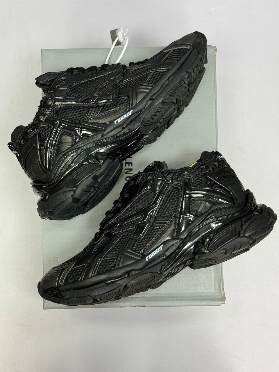 черные мужские кроссовки runner balenciaga,кроссовки balenciaga runner,кроссовки balenciaga under armour x runner sneaker black,кроссовки balenciaga,кроссовки баленсиага раннер