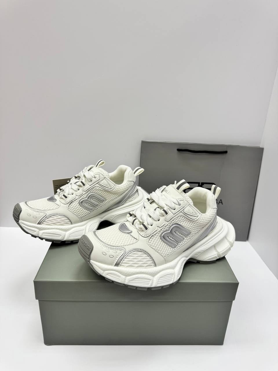 кроссовки женские balenciaga,balenciaga кроссовки,кроссовки женскиe,,баленсиага кроссовки в сетку