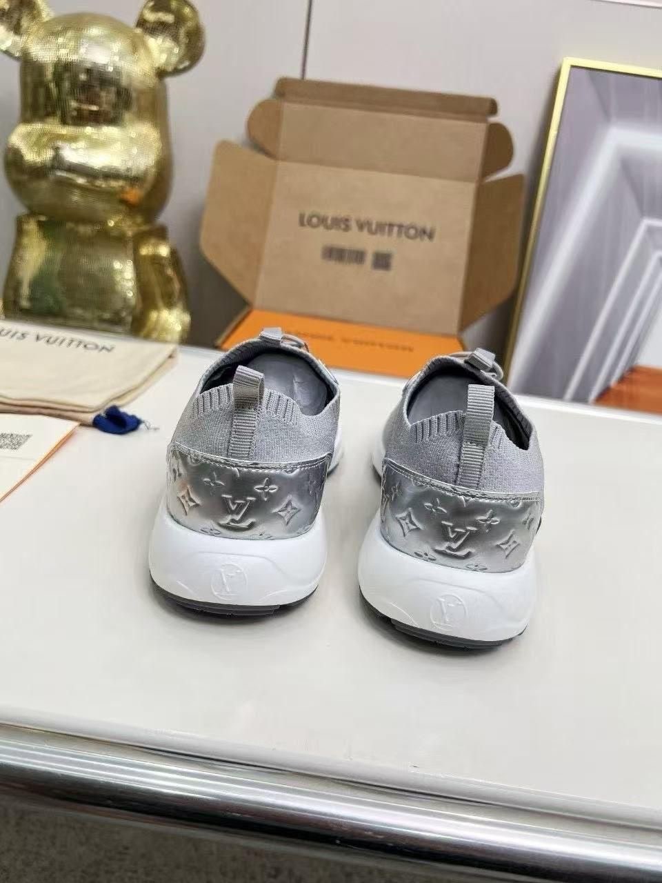 кроссовки женскиe,кроссовки,кроссовки louis vuitton,кроссовки женские louis vuitton,кроссовки для женщин