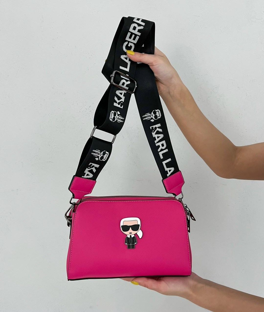 сумка karl lagerfeld кросс боди через плечо karl lagerfeld цвет белый,сумка karl lagerfeld кросс боди через плечо,karl lagerfeld сумка,karl lagerfeld сумка карл лагерфельд женский,женская сумка karl l