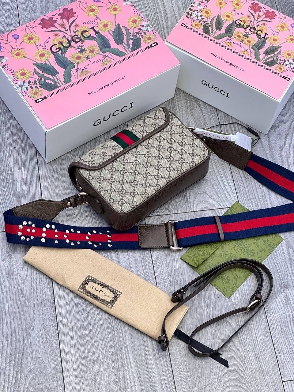 сумка gucci,сумка gucci женская,gucci сумка на плечо,сумка гуччи,сумка gucci оригинал