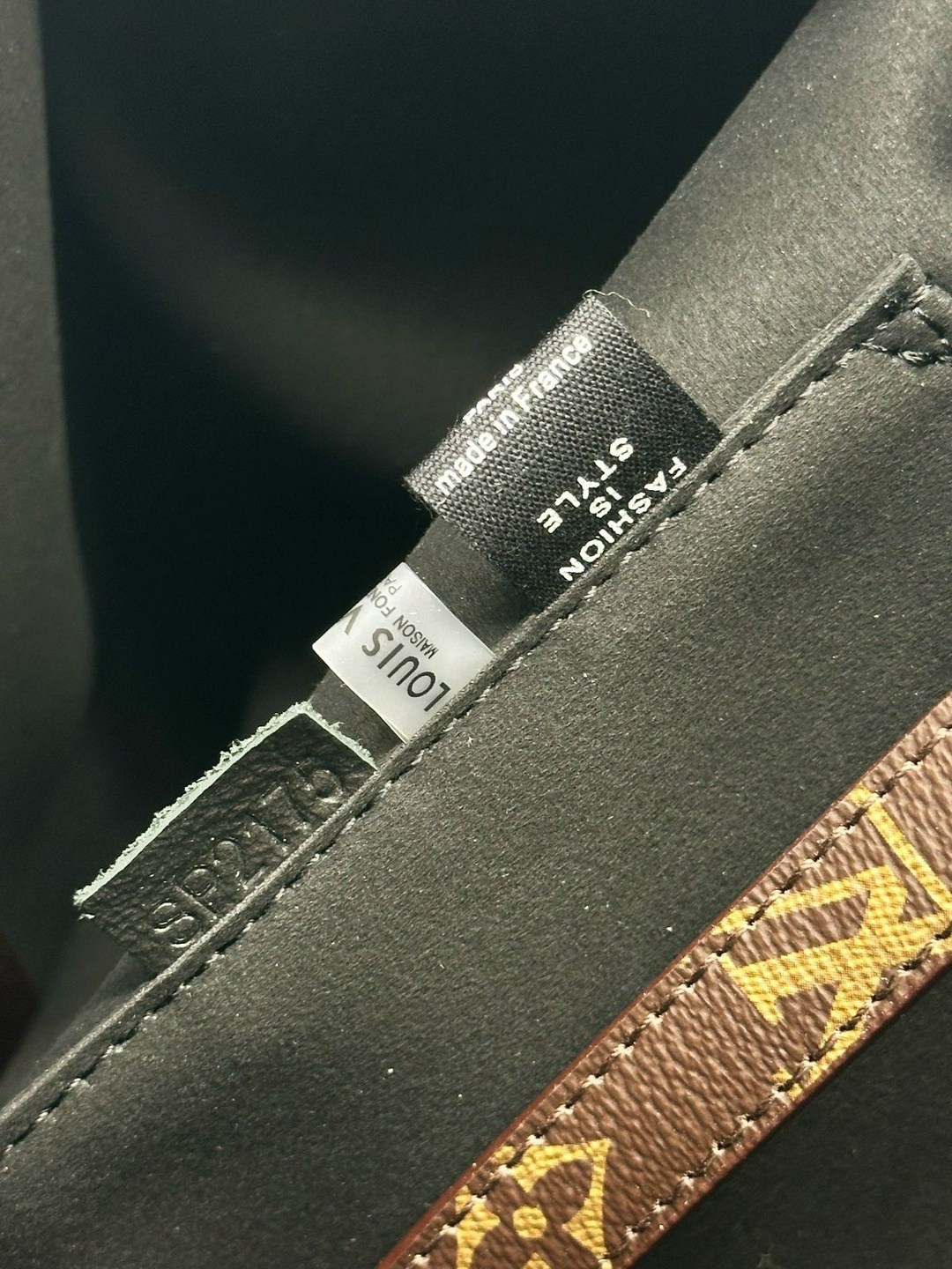 сумка женская louis vuitton,сумкa louis vuitton,louis vuitton сумка тоут,дорожная сумка louis vuitton,сумка женская louis vuitton 27-18 большой размер