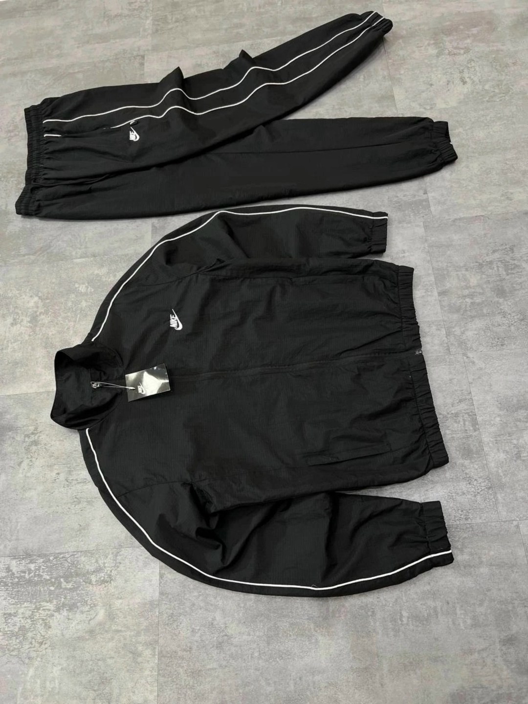 спортивный костюм мужской nike,спортивные костюмы nike,мужские спортивные костюмы,костюм найк мужской,nike tracksuit style essentials woven костюм