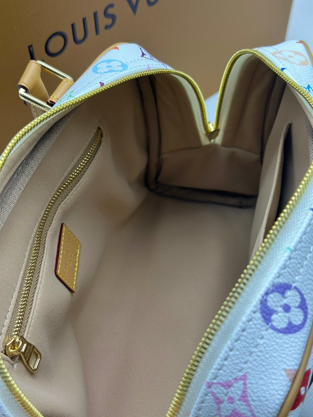 сумка луи виттон,louis vuitton speedy,louis vuitton monogram,louis vuitton murakami,сумки для женщин