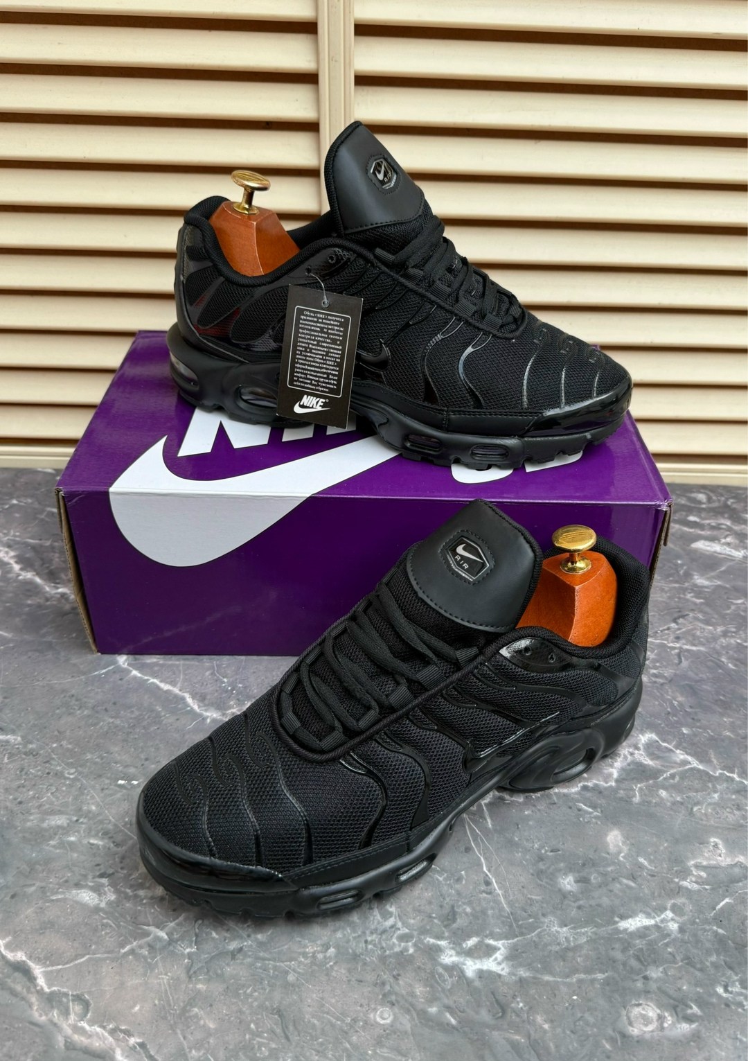 кроссовки nike air max plus tn,кроссовки унисекс,кроссовки nike air max tn plus мужские,кроссовки,кроссовки nike air max plus 3 tn triple black