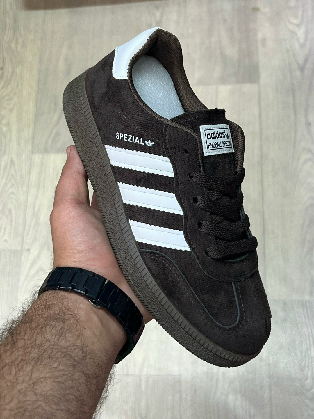 кроссовки adidas,кроссовки adidas spezial,кроссовки мужские adidas,кроссовки adidas samba,