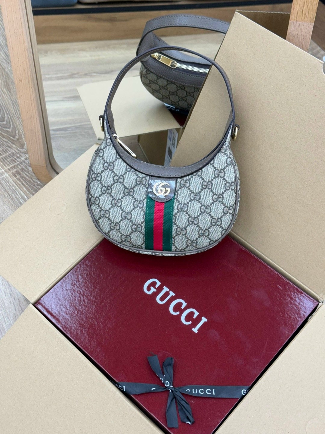 gucci сумка,gucci сумка женская,сумка gucci ophidia,сумка гуччи,сумки гуччи гуччи