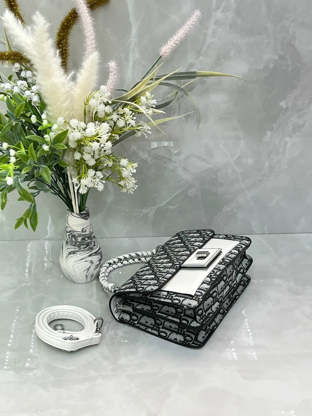 сумка кросс боди кристиан диор,сумка dior,сумка диор,сумка,кристиан диор сумка