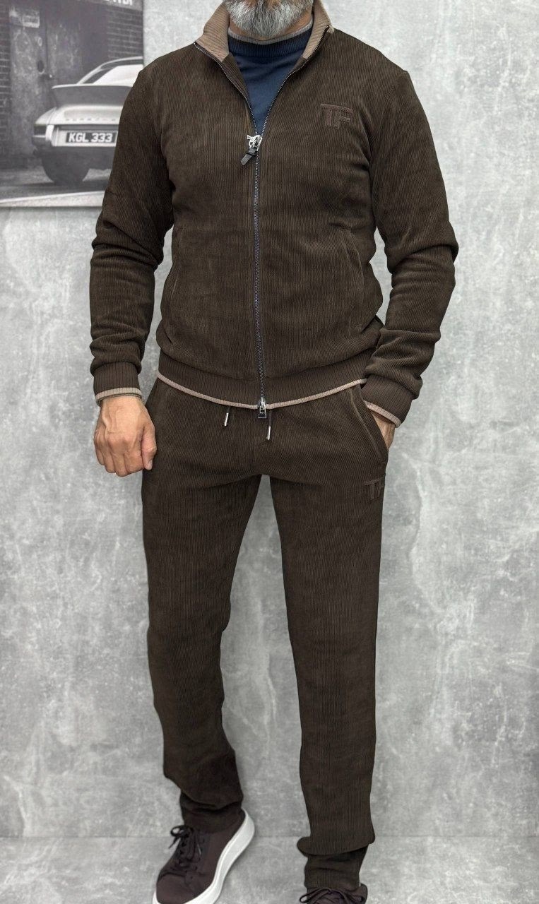 спортивный костюм brunello cucinelli,спортивный костюм loro piana,спортивные костюм,мужской спортивный костюм,спортивные костюмы для мужчин