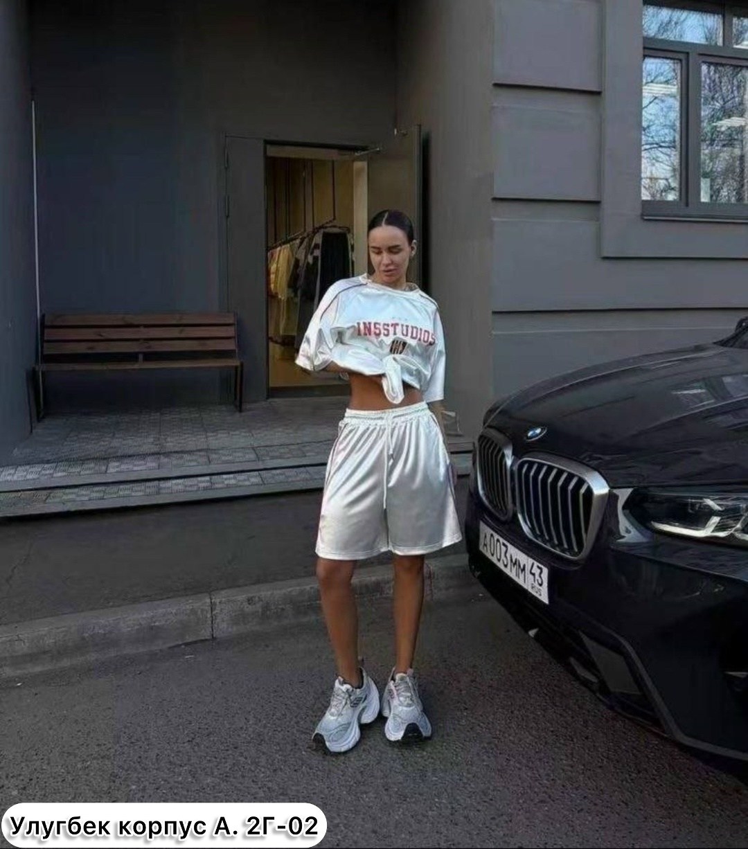 чëрная бмв,спортивный костюм свободного кроя,бмв х 3 2026,бмв х 3 2026,костюм спортивный женский