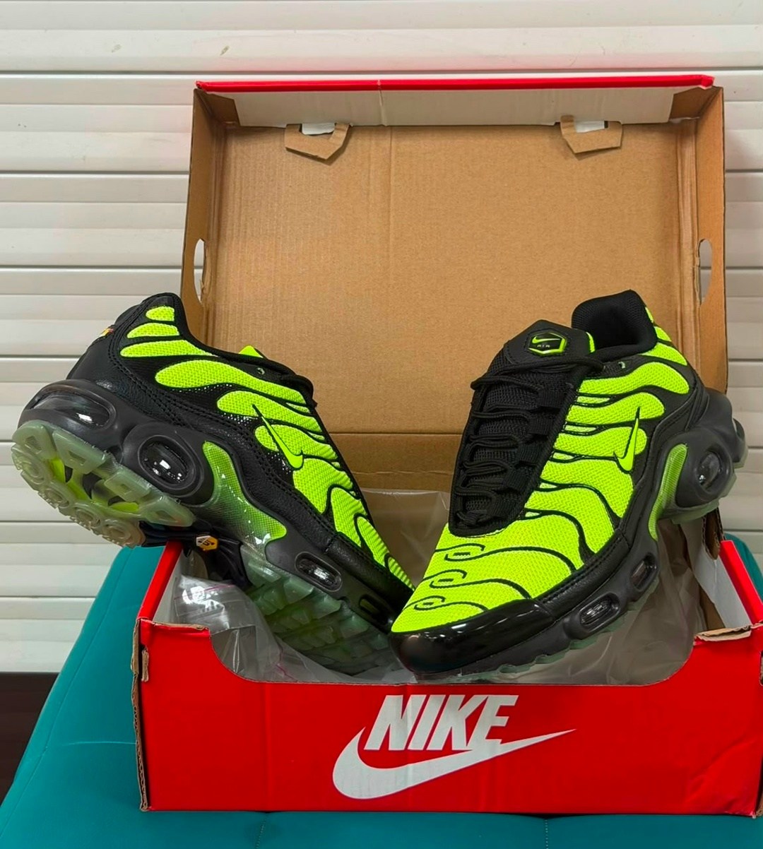 кроссовки nike air max plus tn,nike air max plus tn,кроссовки,найк тн плюс фиолетовые,nike air max plus