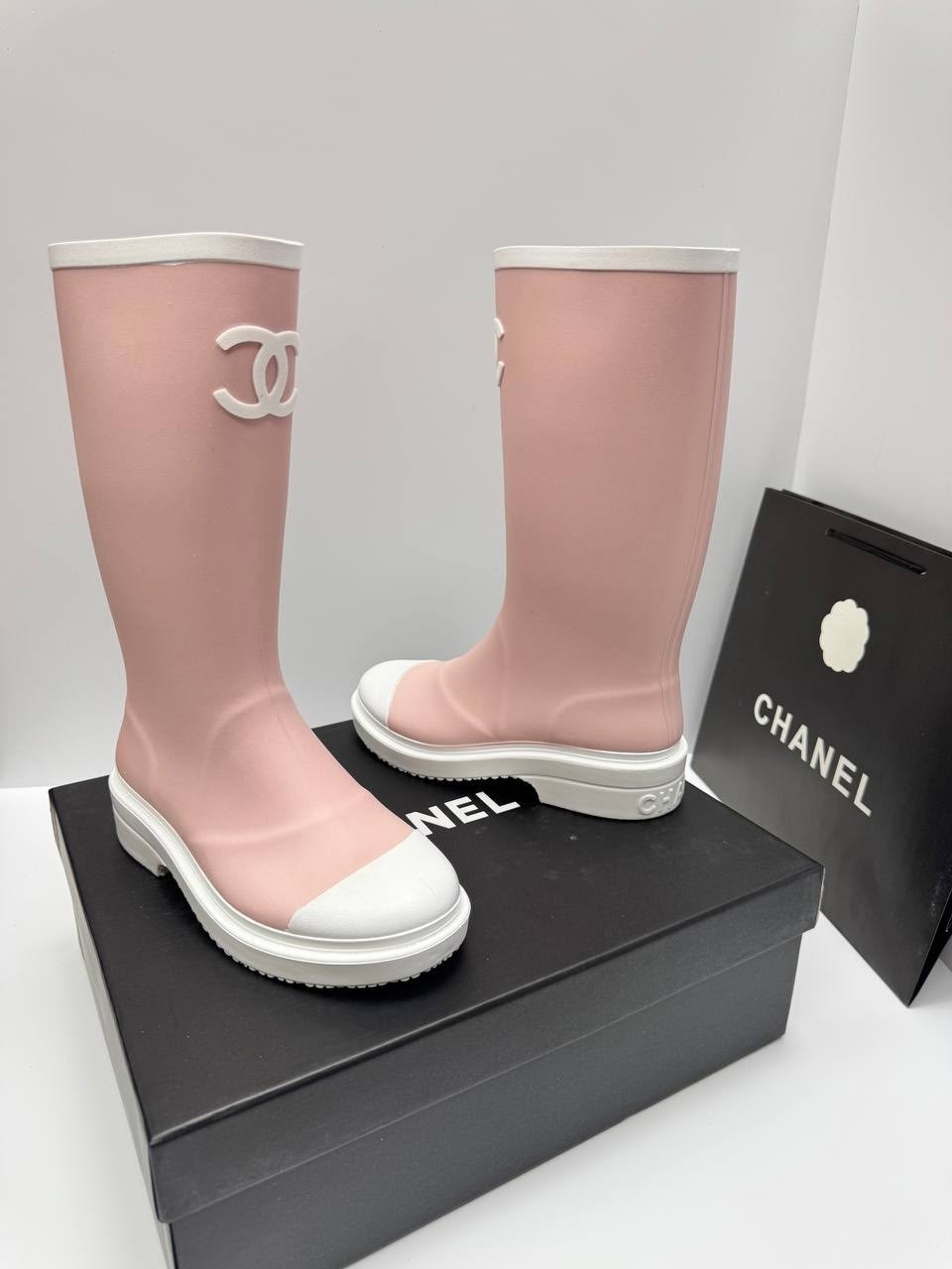 резиновые сапоги chanel,сапоги chanel,резиновые сапоги шанель,сапоги шанель,женские резиновые сапоги chanel