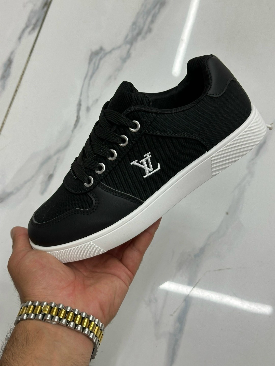 ,кроссовки louis vuitton,луи виттон кеды женские,кроссовки мужские женские,кроссовка мужской