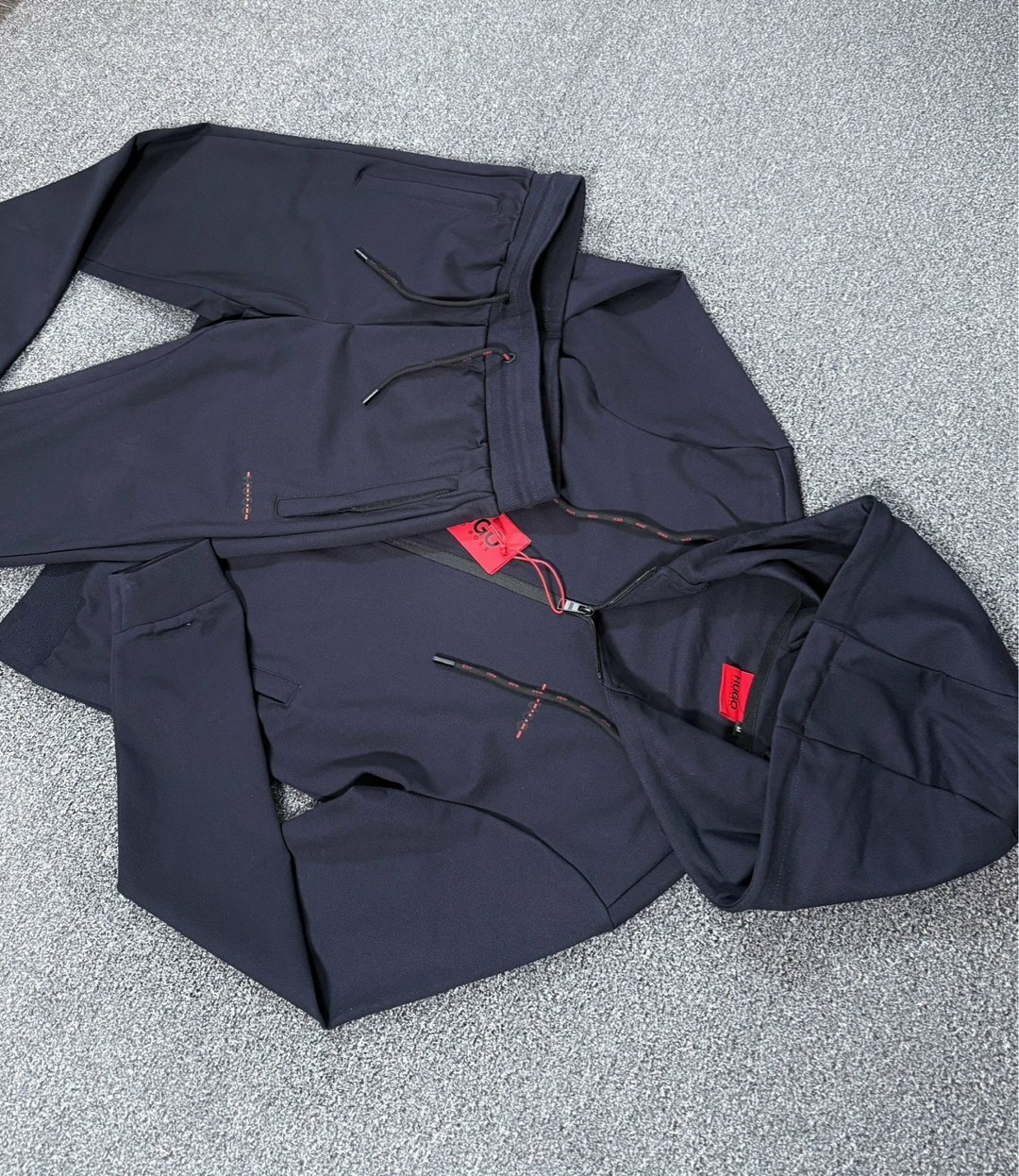 спортивный костюм tommy hilfiger,мужской спортивный костюм на флисе tommy hilfiger,спортивный костюм kiton,спортивный костюм hugo boss,tommy hilfiger спортивный костюм мужской