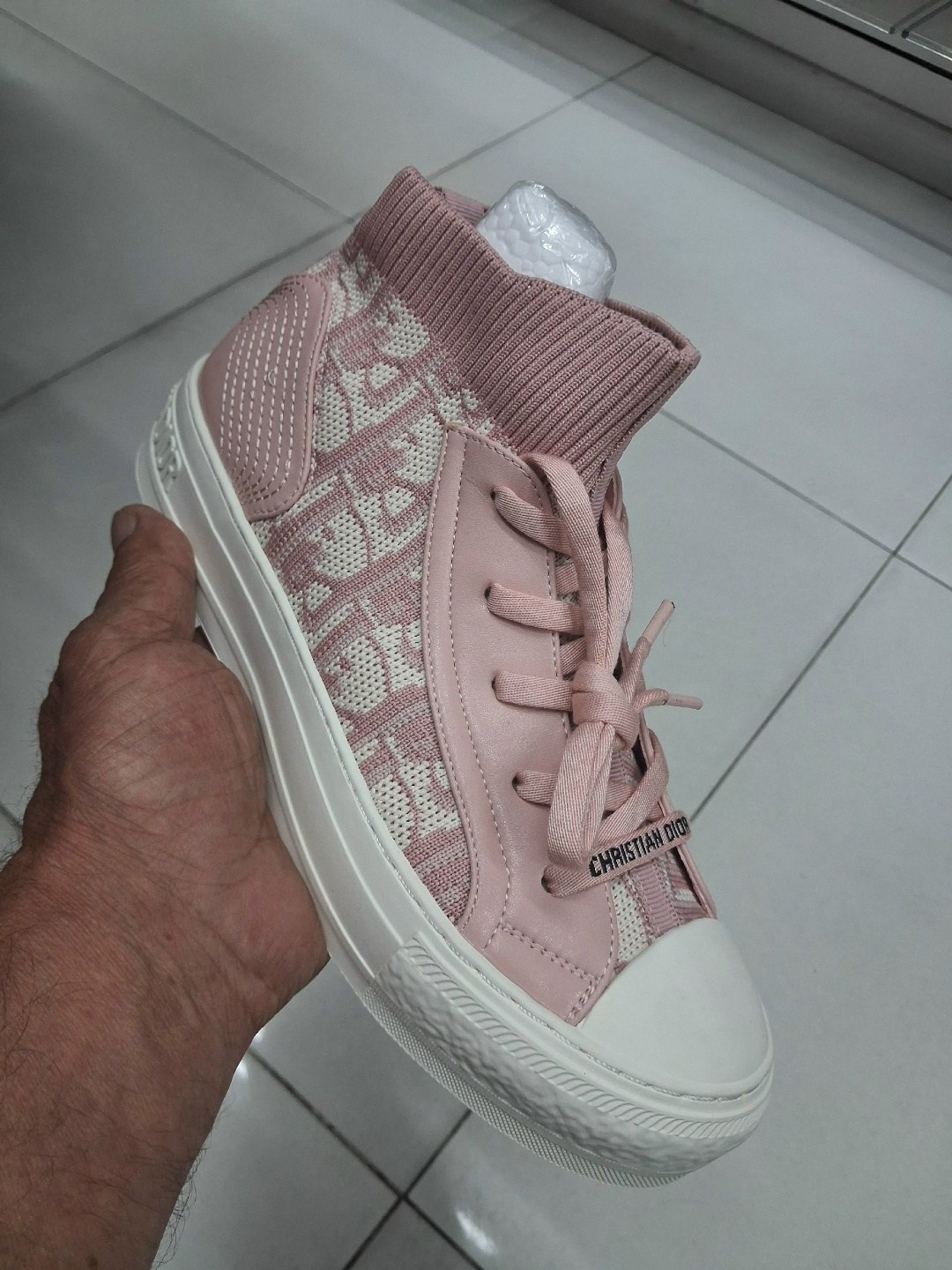 converse chuck taylor all star,,converse chuck taylor all star hi,converse chuck taylor all star high top,converse chuck