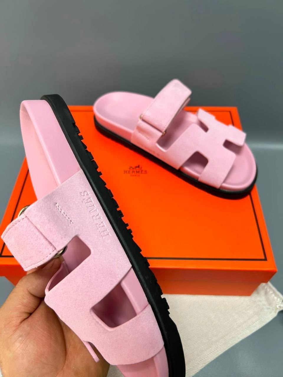 замшевые шлепанцы hermes,hermes шлепанцы,шлепки эрмес,шлепки hermes женские,