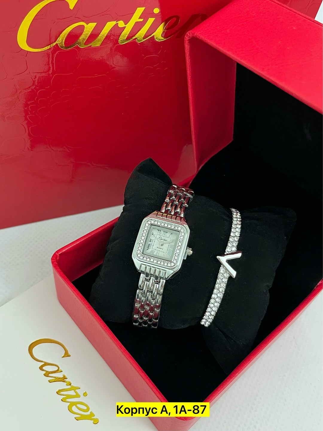 часы наручные с браслетами,женские наручные часы cartier,cartier часы женские наручные с браслетом,подарочный набор женский часы картье с браслетами в коробке,часы наручные cartier