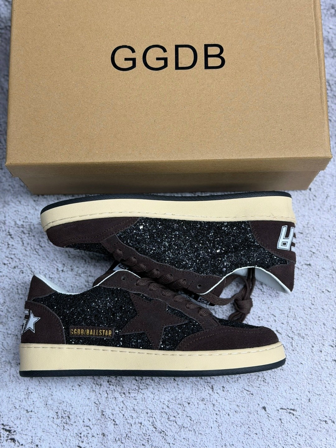 golden goose кроссовки,кроссовки golden goose ball star,коричневые кроссовки ball star golden goose anthracite silver,,кеды golden goose