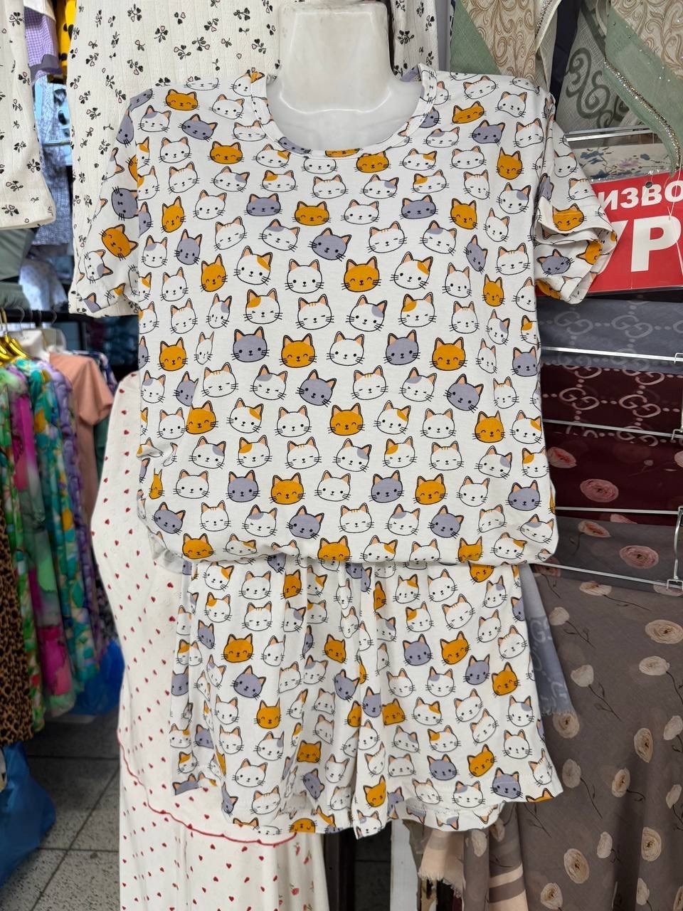 комплект пижама,женская пижама,пижама с шортами,пижама для девушки,пижама с принтом