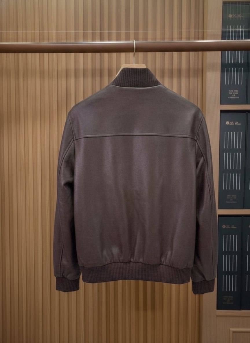 кожаная куртка tom ford,мужской кожаный бомбер dolce gabbana,мужская кожаная куртка,мужская кожаная куртка tom ford,куртка кожаная
