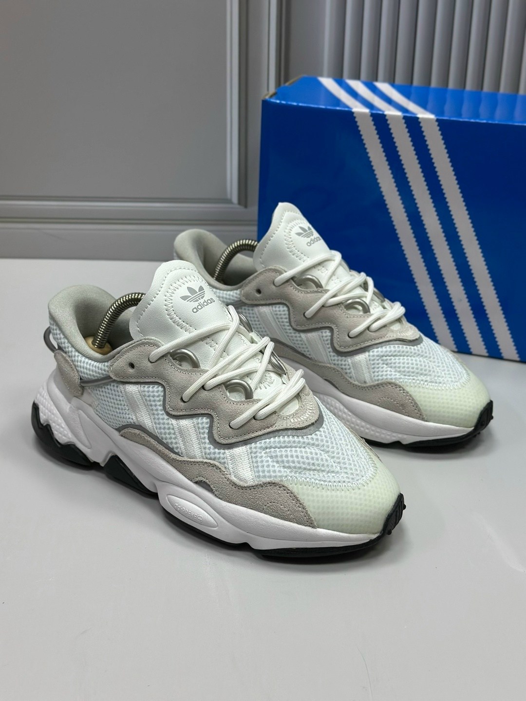 кроссовки adidas ozweego,кроссовки ozweego originals adidas,кроссовки мужские adidas originals ozweego,adidas originals ozweego,кроссовки женские adidas ozweego