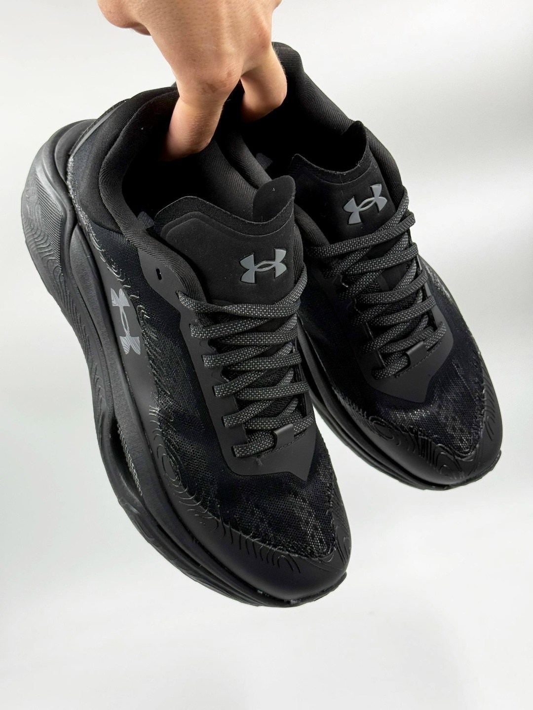 мужские кроссовки under armour charged escape 4,мужские кроссовки under armour charged assert 10,кроссовки under armour,кроссовки under armour charged escape 4 black,кроссовки under armour charged rog
